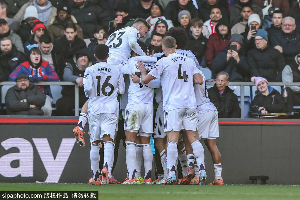 勇士vs骑士裁判报告：出现3次漏吹，2次对骑士不利